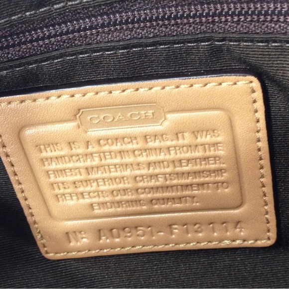 Coach Brown Shoulder Bag with Adjustable Strap & Logo Design & FREE Change Purse - Picture 6 of 11